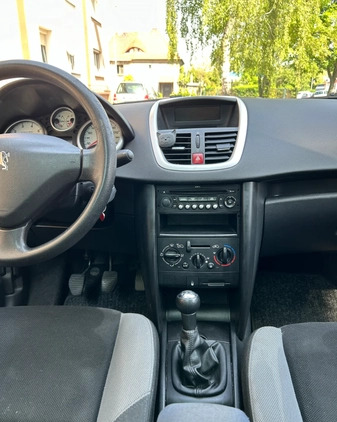 Peugeot 207 cena 10000 przebieg: 166000, rok produkcji 2009 z Głogów małe 106